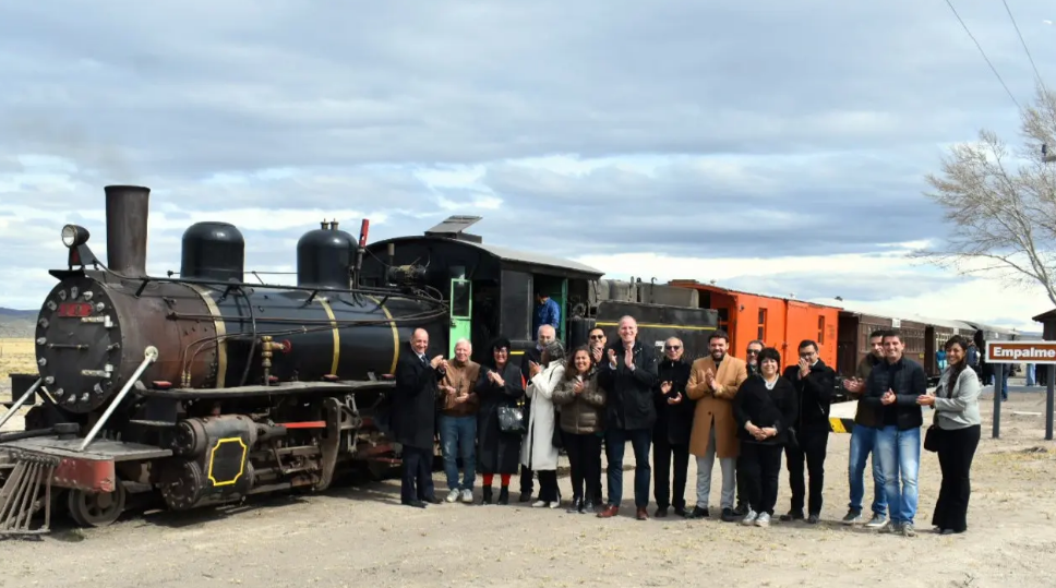 Con el acompañamiento del Gobierno provincial, Jacobacci festejó su 106º aniversario