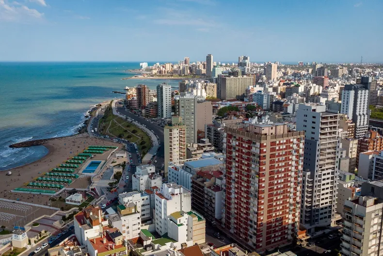 Mar del Plata, entre las más elegidas para los alquileres de verano: los precios y las opciones