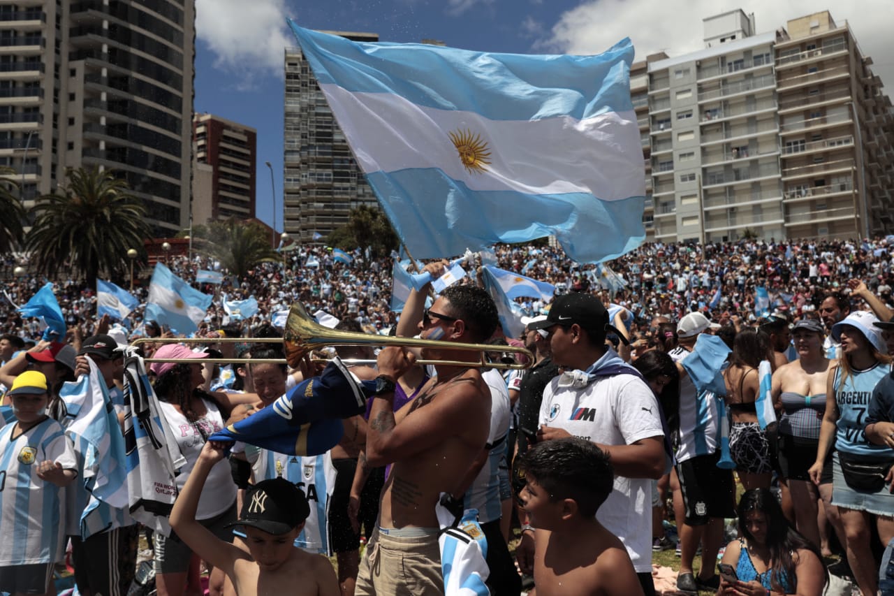 Mar del Plata Arena Fest: 140.000 personas gritaron ¡Argentina Campeón!