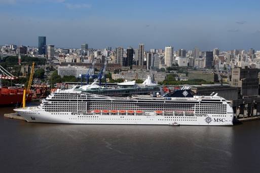 EL IMPONENTE MSC MAGNIFICA ARRIBÓ A BUENOS AIRES SIENDO PARTÍCIPE DE LA VUELTA ALREDEDOR DEL MUNDO