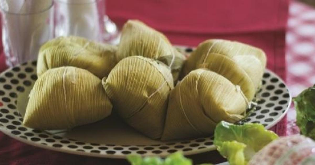 DEGUSTAMOS UN BUEN TAMAL EN CHALA.