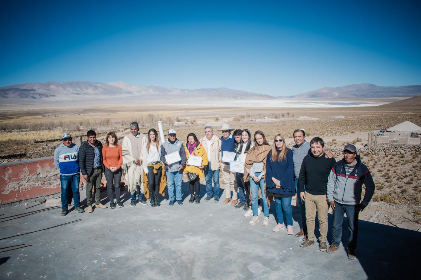 Laguna Blanca recibió su certificado de candidato a mejor pueblo turístico del mundo