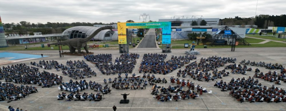 La Orquesta Cunumí participó en el gran concierto federal La Cultura es la Sonrisa en Tecnópolis