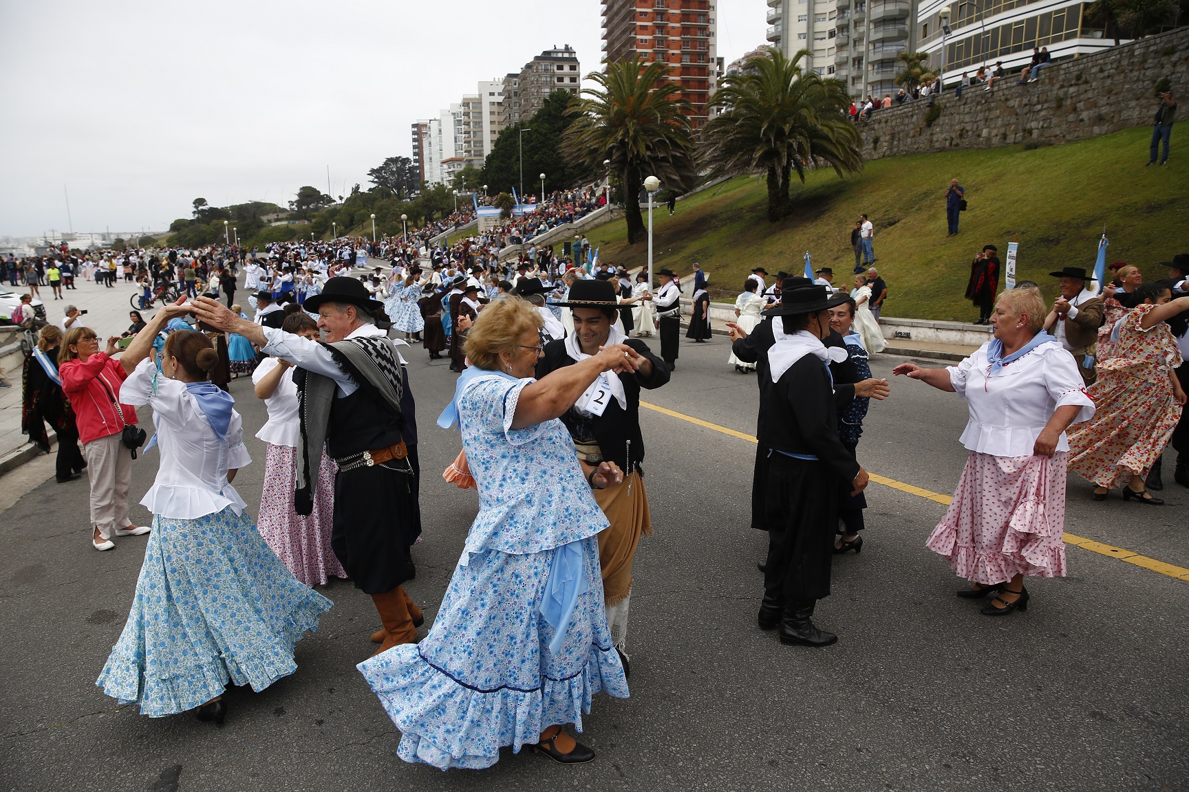 GRAN PERICÓN NACIONAL EN MAR DEL PLATA