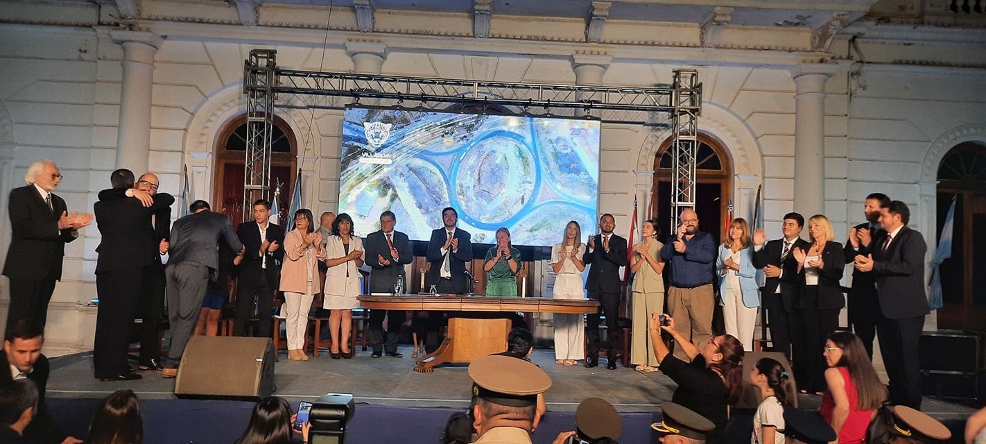 Adrián Fuertes juró como presidente municipal de Villaguay para el período 2023 – 2027