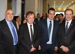 ENTRE RÍOS INAUGURÓ SU CENTRO PROVINCIAL DE CONVENCIONES EN PARANÁ