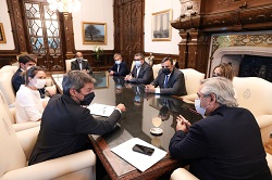 Acuerdo para proyectar con éxito la temporada de verano 2022