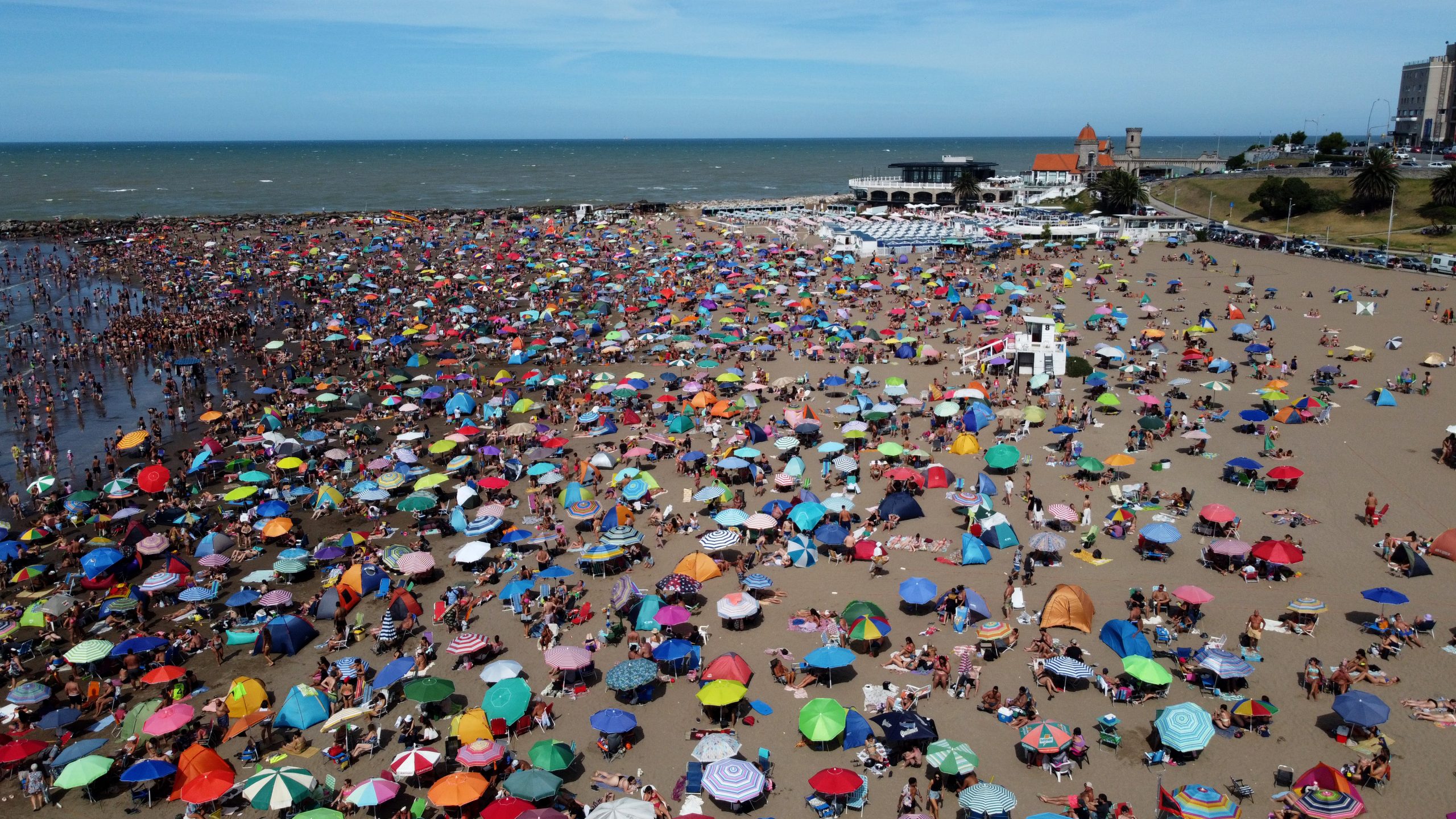 Mar del Plata: arribaron 521.659 turistas en lo que va de enero